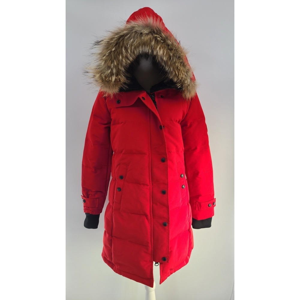 Canada Goose Women's Red Down Jacket – Size M Real Coyote Fur